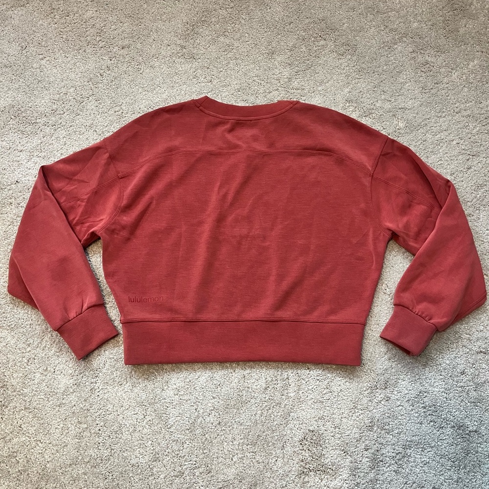 Lululemon Cropped Sweater - Picture 2 of 5